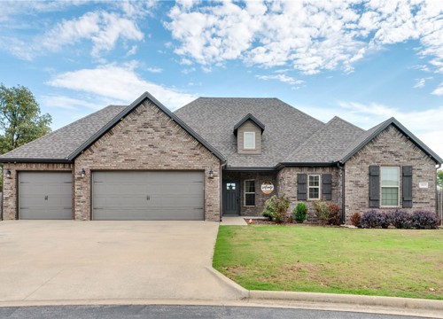 18029 Astor Drive, Fayetteville AR