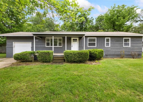 2312 W Holly Street, Fayetteville AR