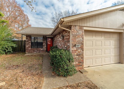 374 Crossover Road, Fayetteville AR